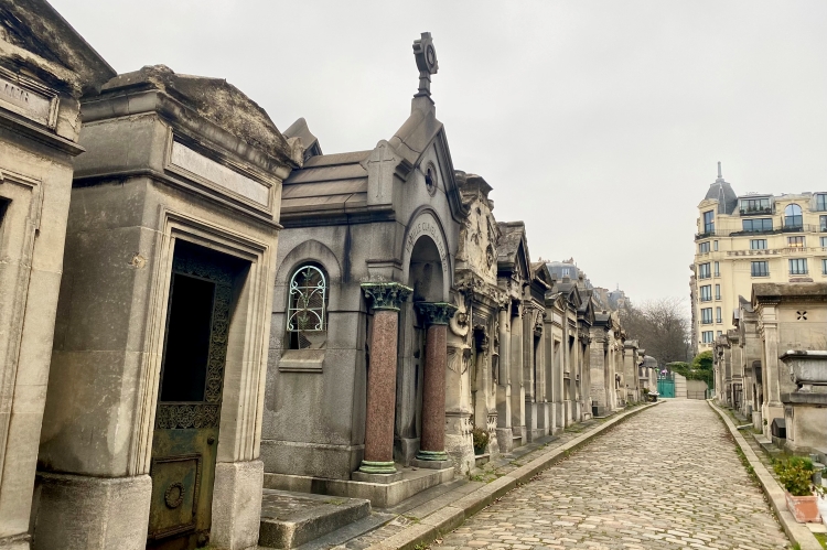 row of tombs and crypts in Montmartre cemetery 